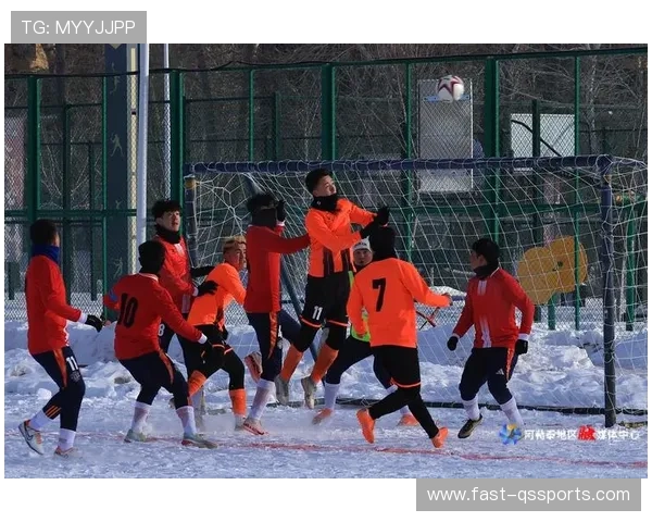 株洲五人制足球星湘杯激情开赛 球员激烈角逐掀起热血风暴