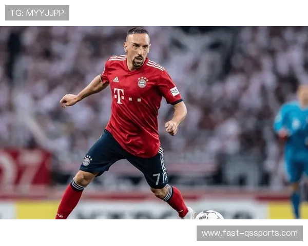 球星遭遇足球穿裆尴尬瞬间如何应对和处理避免伤害